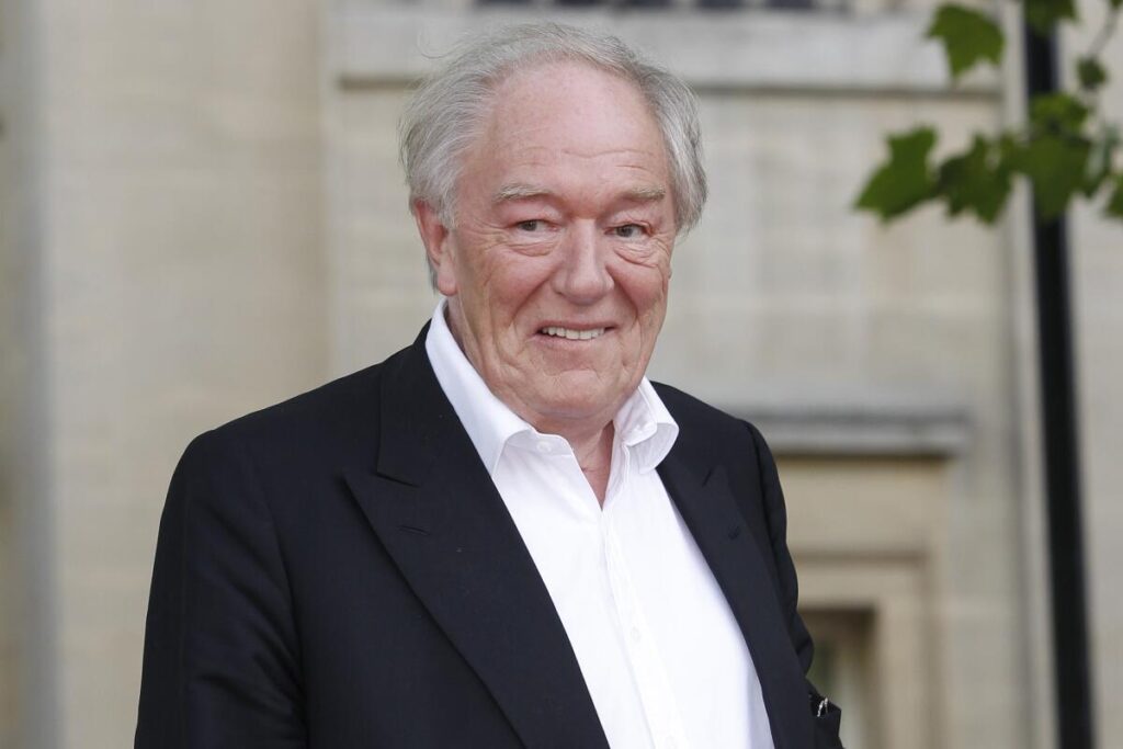 Michael Gambon: Los mejores personajes interpretados por él, un homenaje a su muerte 1 - Smart Vivant